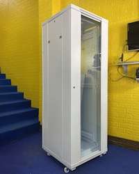 19" Glass rack Cabinet 36U 60x60