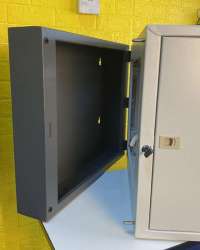 19" WALL RACK CABINET DOUBLE SECTION 9U DEEP 50 CM